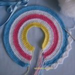 Açıklamalı Tığ İşi Bebek Hırkası