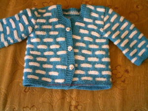 Kız ve Erkek Bebeklere Hırkalar