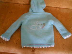 Kız ve Erkek Bebeklere Hırkalar