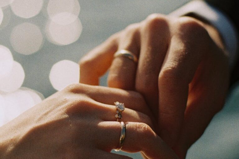 Evlilik Aşkın Sonu Mu?