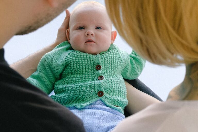 Bebek Bakımında Anne ve Babanın Rolü