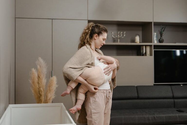 Bebek Ne Sıklıkta ve Ne Kadar Emzirilmeli?