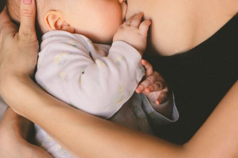 Emzirmenin Anneye Sağladığı Faydalar