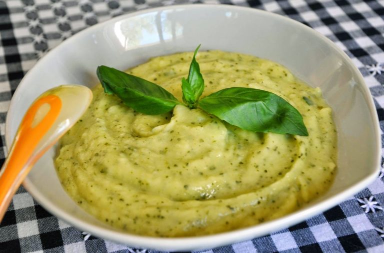 Enginarlı Tavuklu Püre