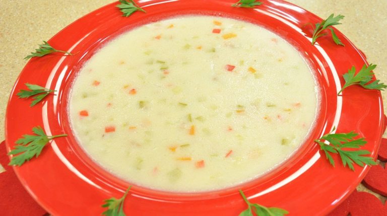 Bebekler İçin Pirinçli Sebze Çorbası