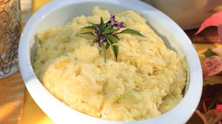 Bebekler İçin Somonlu Patates Püresi