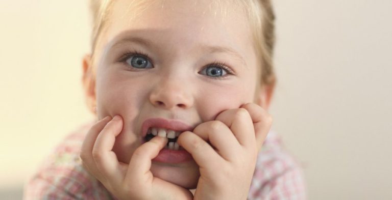 Çocuklarda Tik Bozuklukları