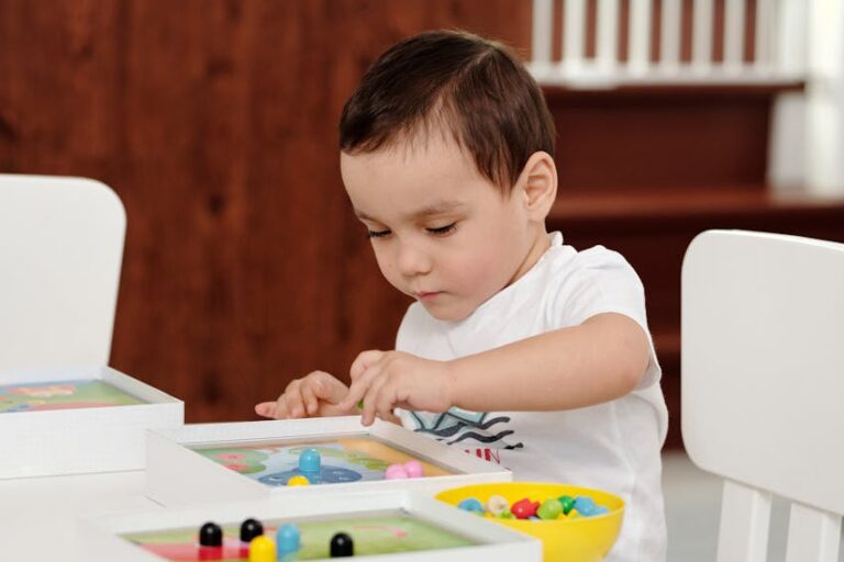 6-12 Ay Bebekler İçin Beyin Geliştirici Aktiviteler