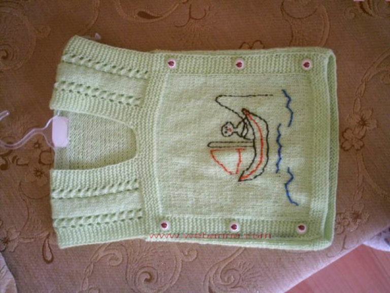 Kız ve Erkek Bebeklere Süveterler