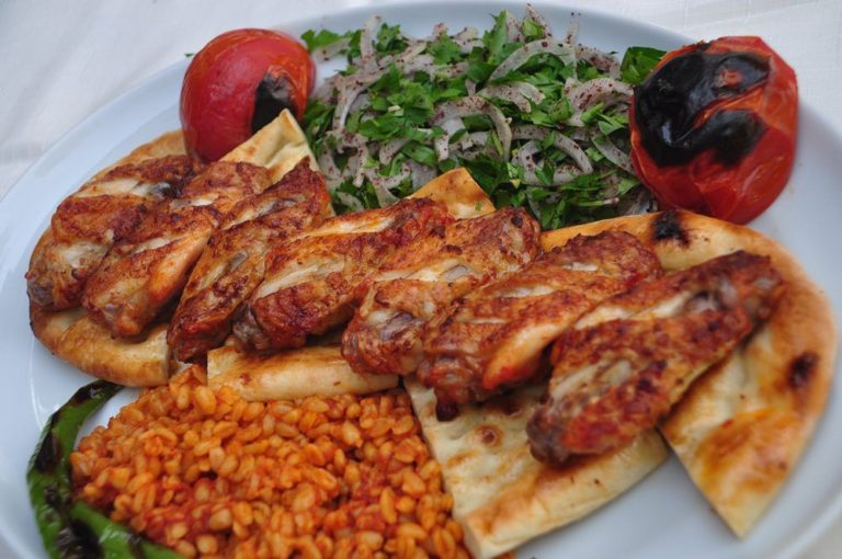 Soslu Izgara Kanat Tarif