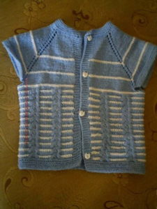 Kız ve Erkek Bebeklere Yelekler 4 Kız ve Erkek Bebeklere Yelekler