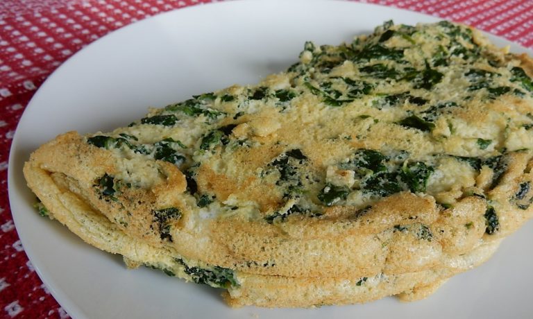 Ispanaklı Kaşarlı Omlet