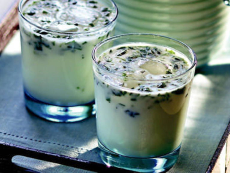 Buzlu Fesleğen Çayı