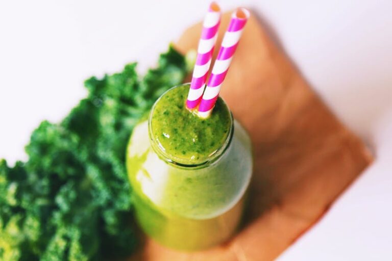 Kilo verdiren doğal meyve suları