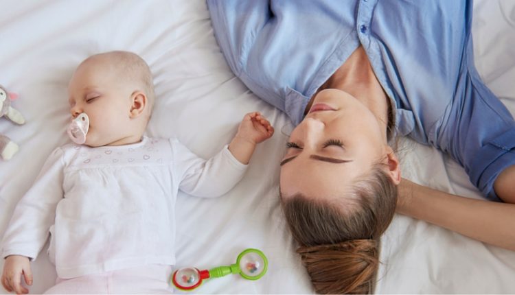 Bebeklerin ne kadar uykuya ihtiyacı vardır? 2 bebek uyku düzeni nasıl sağlanır