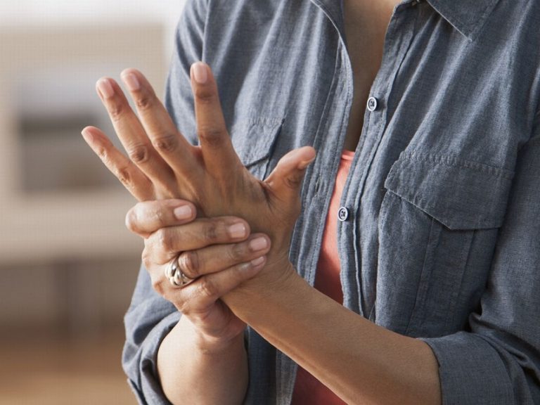 Artrit Nedir, Belirtileri Nelerdir?