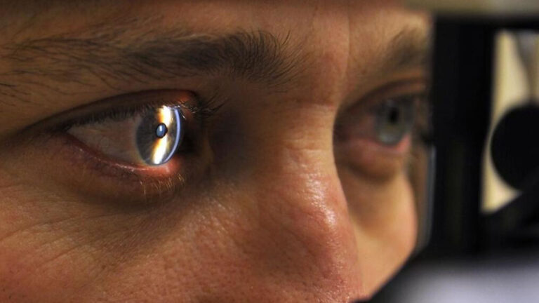 Şeker Hastalığı Gözü Nasıl Etkiler?