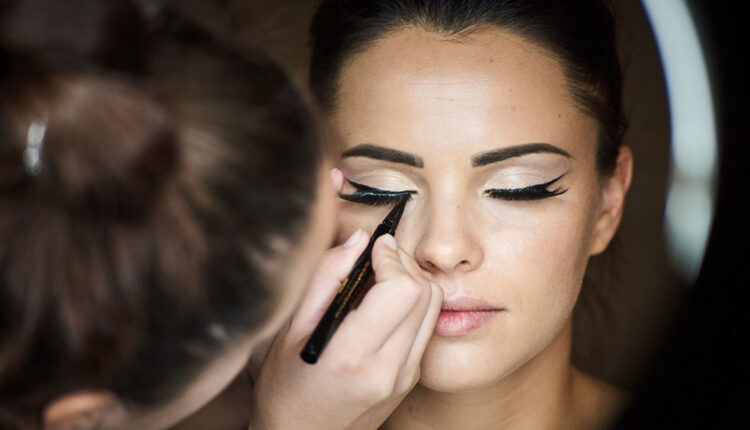 Gelin makyajı hangi tonlarda olmalı?