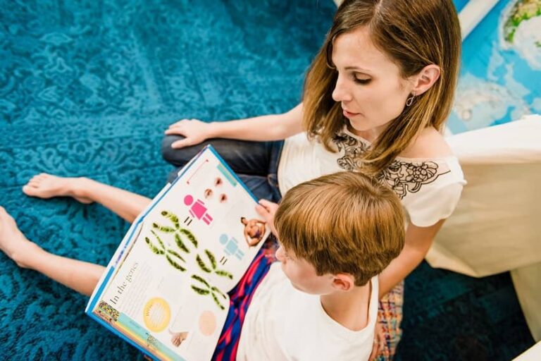 Yaşlara ve Aşamalara Göre Ebeveynlik