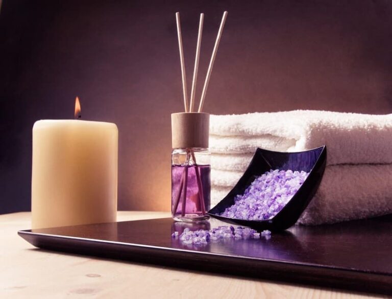 Oda Kokuları ve Kokulu Mumlar Çocuğunuza Zarar Veriyor mu?