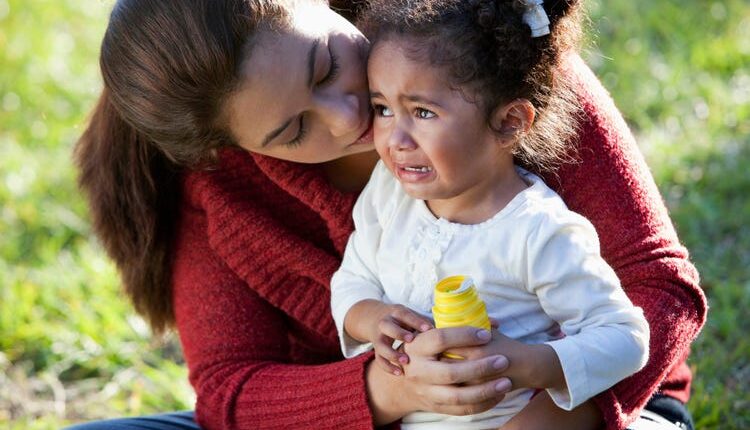 Çocuğunuzun Kreşte Mutsuz Olduğunu Gösteren 4 İşaret 2 Çocuğunuzun kreşte mutsuz olup olmadığını nasıl anlarsınız?