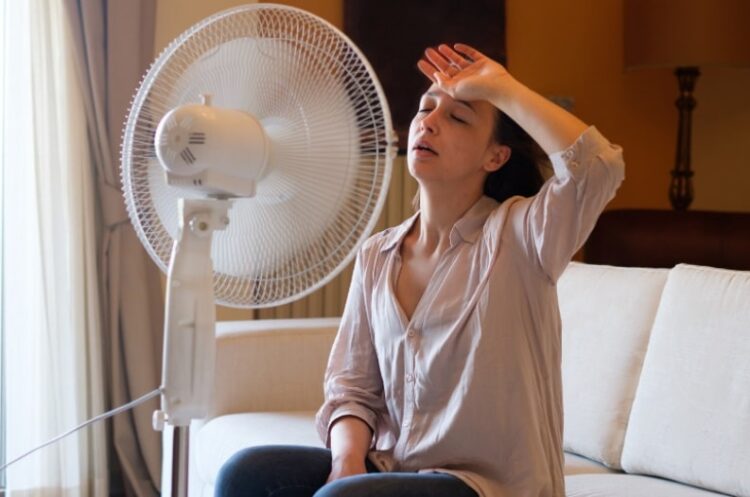 Menopoz öncesi belirtiler nelerdir? 1 Menopoz öncesi kanamalar nasıl olur?