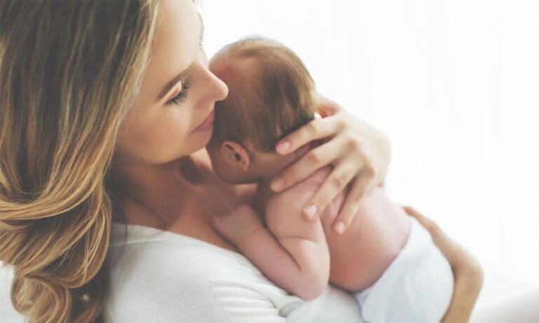 Bebeklerde Boğaz Ağrısı