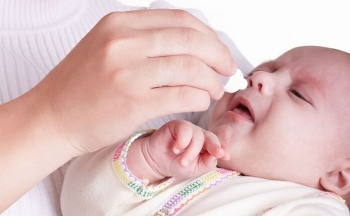 Bebeklerde burun tıkanıklığı nasıl geçer? 1 Bebeklerde burun tıkanıklığı neden olur?