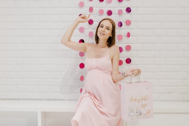 Kız Bebek Belirtileri Nelerdir?