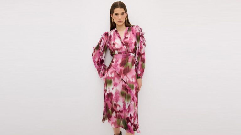 Uzun Elbise Modelleri: Zarafetin ve Rahatlığın Buluşma Noktası