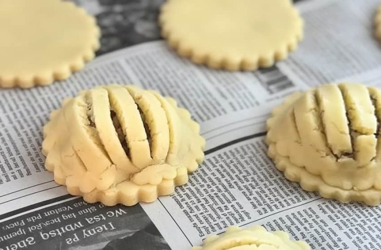 Elmalı Fındıklı Kurabiye Tarifi